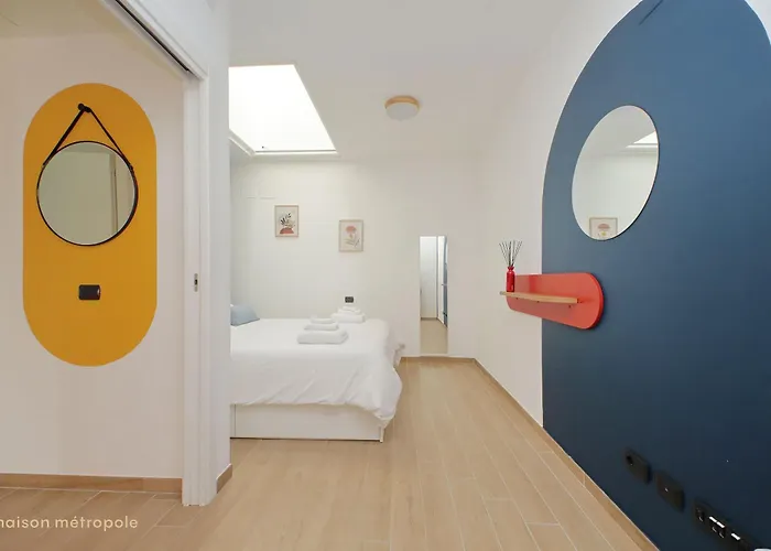 Color House, Roof Garden & Parking Rom