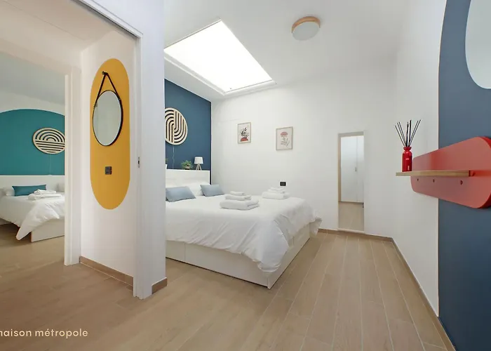 Color House, Roof Garden & Parking Apartment Rom